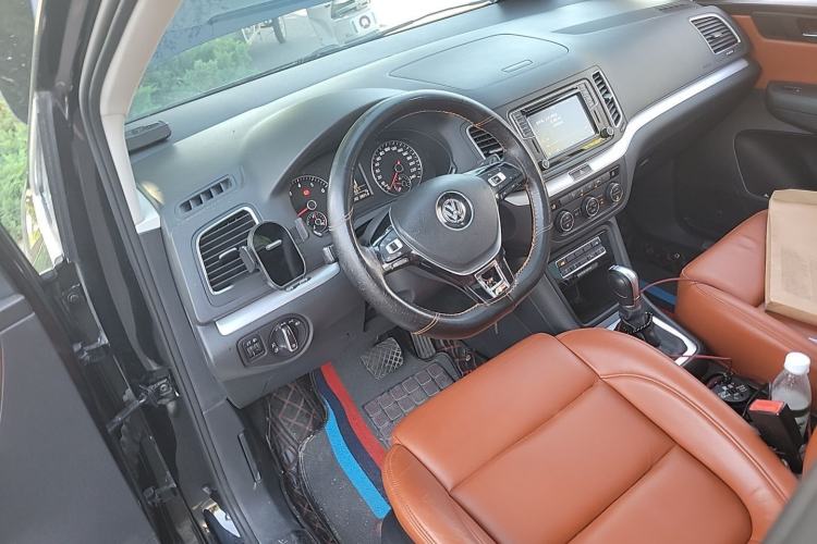 Used Volkswagen Sharan 2018 380TSI Comfort Edition 7-Seater Steering Wheel