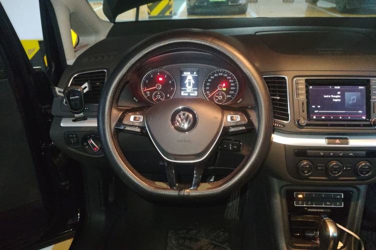 Used Volkswagen Sharan 2018 380TSI Comfort Edition 7-Seater Steering Wheel