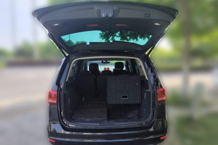 Used Volkswagen Sharan 2018 380TSI Enjoyment Edition Premium 7-Seater Trunk