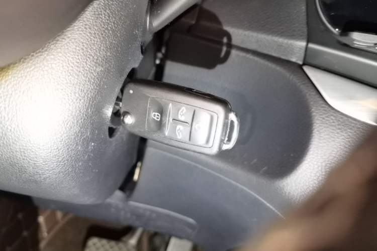 Used Volkswagen Sharan 2018 380TSI Comfort Edition 7-Seater Vehicle Key