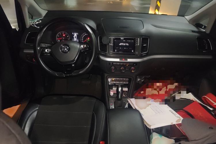 Used Volkswagen Sharan 2018 Revised Version 380TSI Comfort Edition 6-Seater Center Console