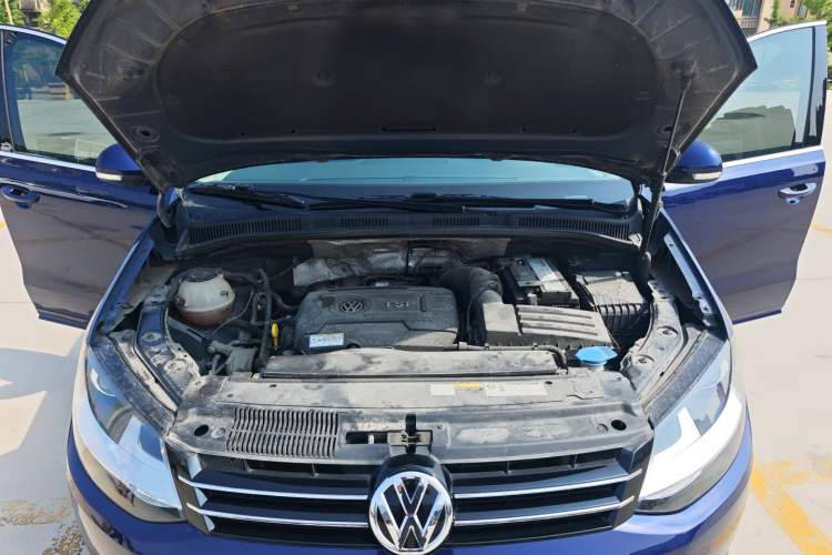 Used Volkswagen Sharan 2018 380TSI Comfort Edition 6-Seater Engine Bay
