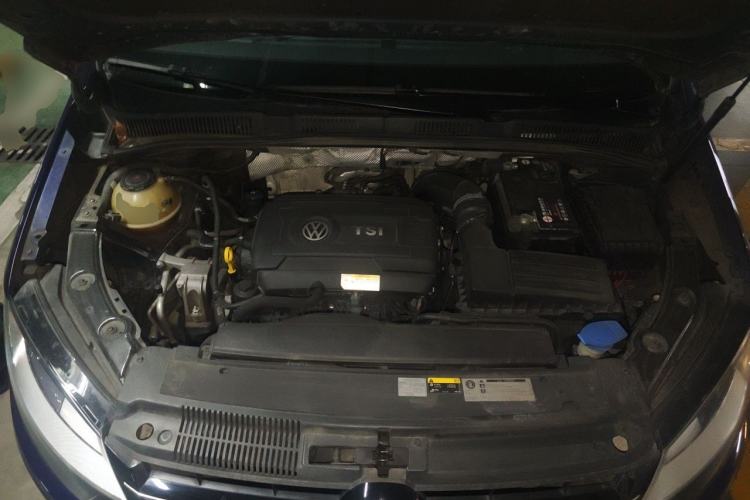 Used Volkswagen Sharan 2018 Revised Version 380TSI Comfort Edition 6-Seater Engine Bay