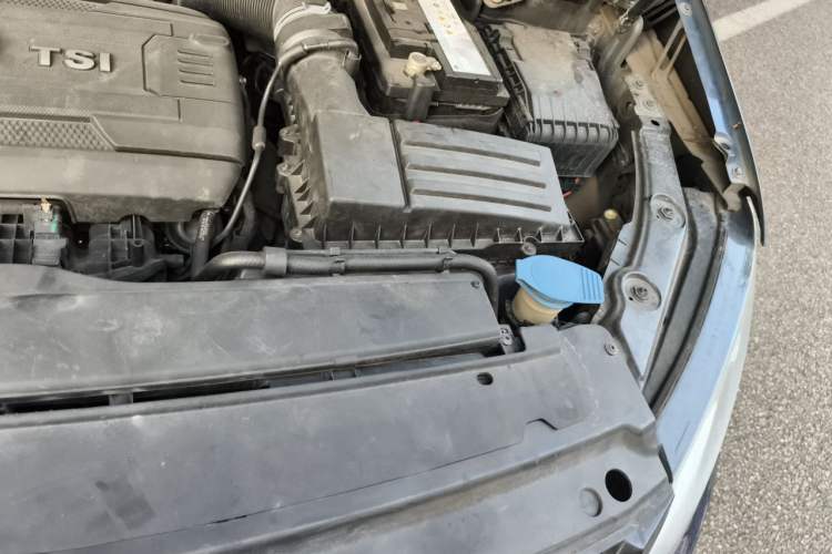 Used Volkswagen Sharan 2018 Revised Version 380TSI Comfort Edition 7-Seater Engine Bay Left