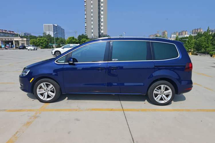 Used Volkswagen Sharan 2018 380TSI Comfort Edition 6-Seater Exterior 2