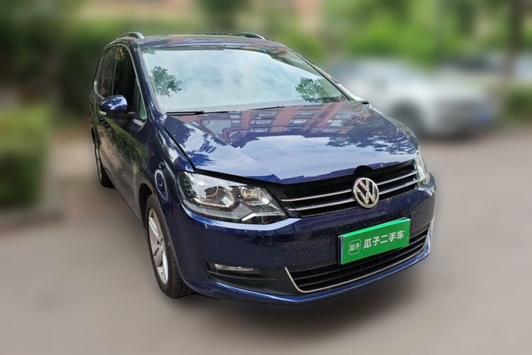 Used Volkswagen Sharan 2018 380TSI Comfort Edition 7-Seater Front Right 45 Deg