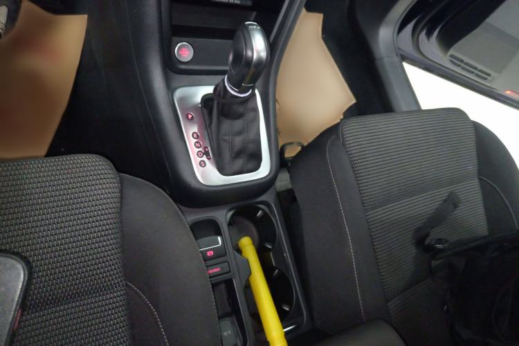 Used Volkswagen Sharan 2018 Revised Version 380TSI Comfort Edition 7-Seater Gear Lever