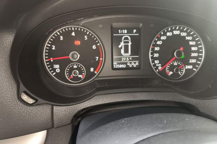 Used Volkswagen Sharan 2018 Revised Version 380TSI Comfort Edition 7-Seater Odometer Close Up