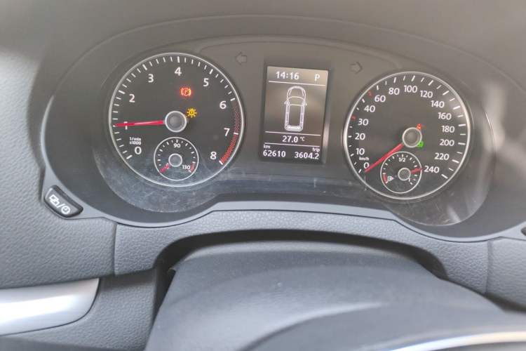 Used Volkswagen Sharan 2018 Revised Version 380TSI Comfort Edition 7-Seater Odometer Close Up