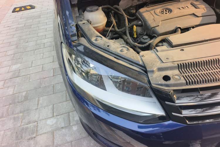 Used Volkswagen Sharan 2018 Revised Version 380TSI Comfort Edition 7-Seater Right Front Headlight