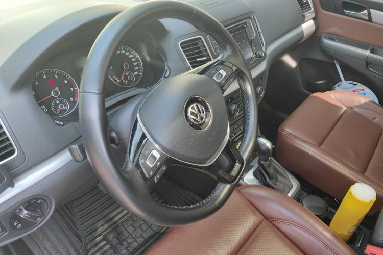 Used Volkswagen Sharan 2018 Revised Version 380TSI Comfort Edition 7-Seater Steering Wheel