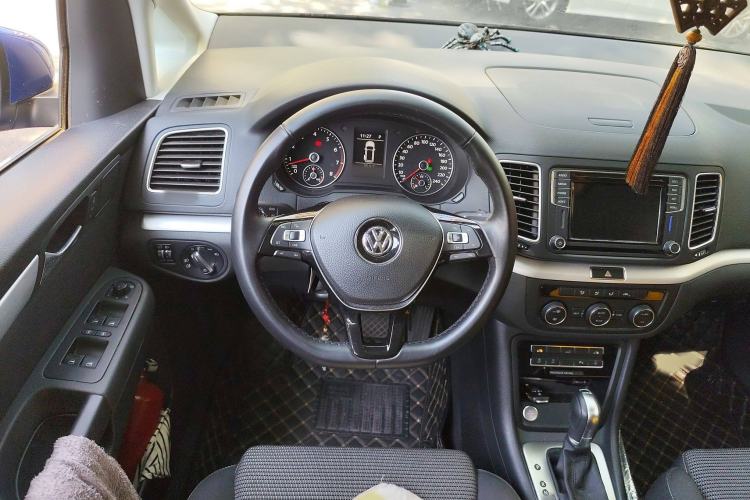 Used Volkswagen Sharan 2018 Revised Version 380TSI Comfort Edition 6-Seater Steering Wheel