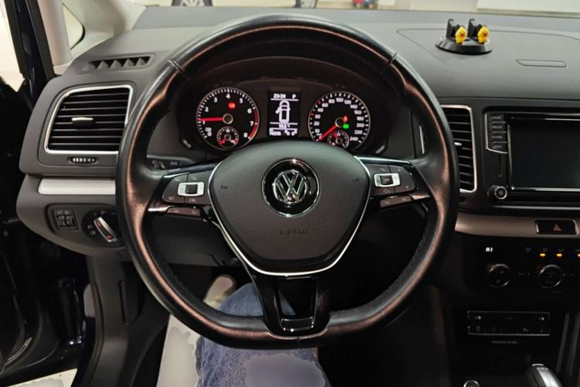 Used Volkswagen Sharan 2018 Revised Version 380TSI Comfort Edition 6-Seater Steering Wheel