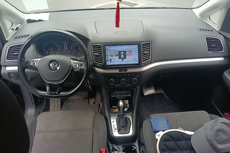 Used Volkswagen Sharan 2018 280TSI Enjoyment Model 7 Seats Center Console