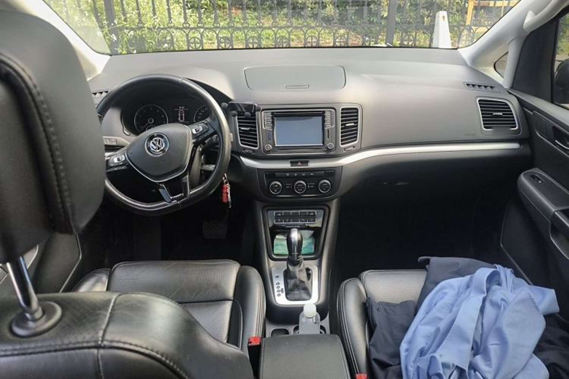 Used Volkswagen Sharan 2018 380TSI Comfort Edition 7-Seater Center Console
