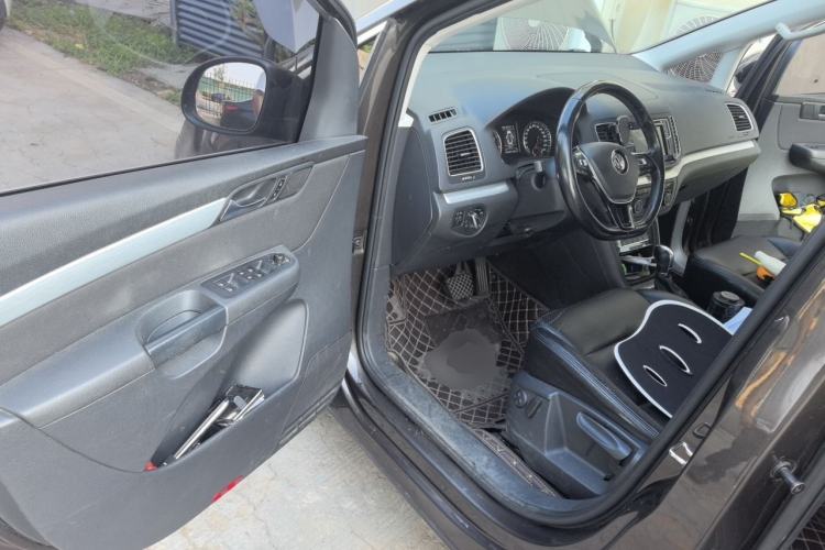 Used Volkswagen Sharan 2018 380TSI Comfort Edition 7-Seater Driver Seat