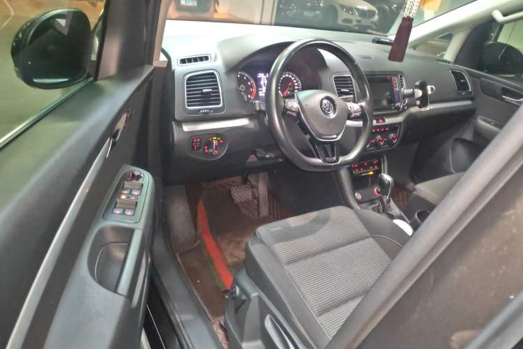 Used Volkswagen Sharan 2018 Revised Version 380TSI Comfort Edition 7-Seater Driver Seat