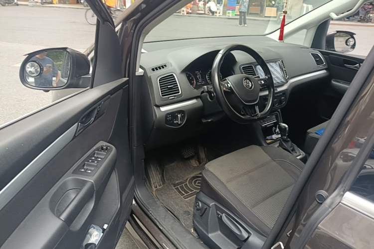 Used Volkswagen Sharan 2018 280TSI Enjoyment Model 7 Seats Driver Seat