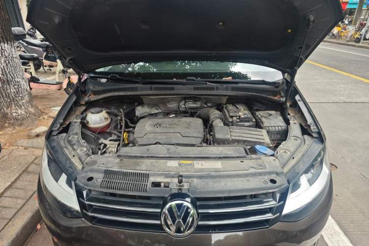 Used Volkswagen Sharan 2018 Revised Version 380TSI Comfort Edition 6-Seater Engine Bay