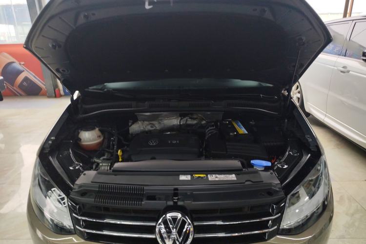 Used Volkswagen Sharan 2018 Revised Version 380TSI Comfort Edition 7-Seater Engine Bay