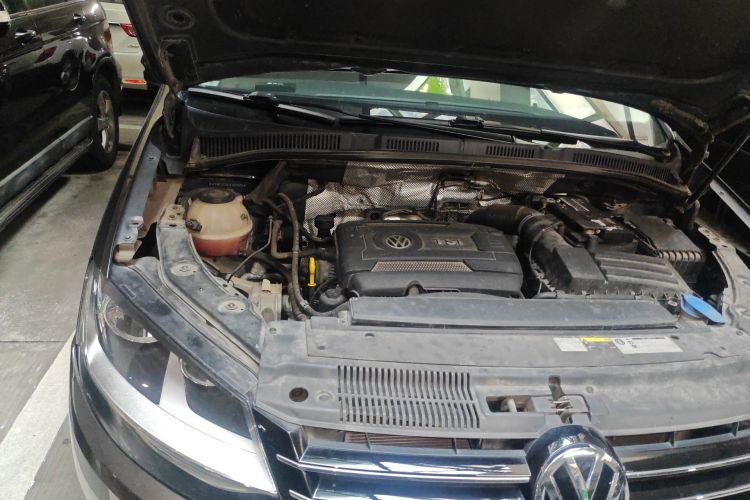 Used Volkswagen Sharan 2018 Revised Version 380TSI Comfort Edition 7-Seater Engine Bay Right