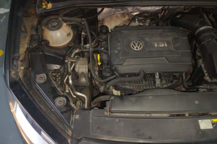Used Volkswagen Sharan 2018 380TSI Comfort Edition 7-Seater Engine Bay Right
