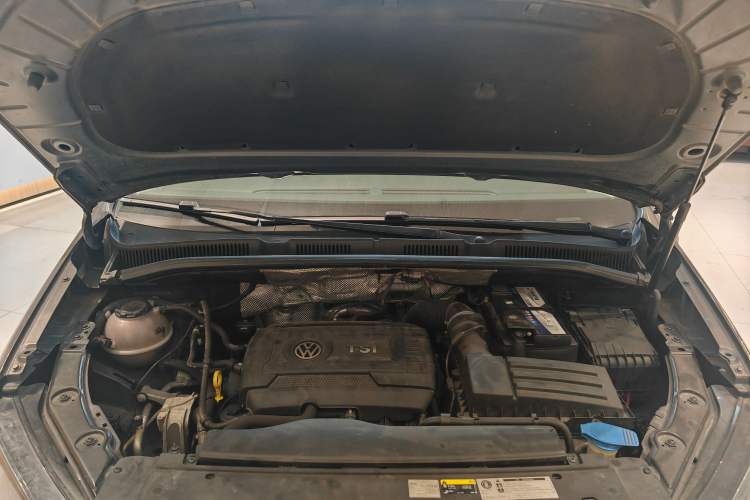 Used Volkswagen Sharan 2018 380TSI Comfort Edition 7-Seater Engine Bay