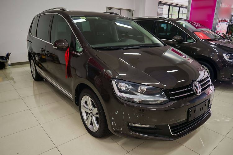 Used Volkswagen Sharan 2018 380TSI Comfort Edition 7-Seater Exterior 2