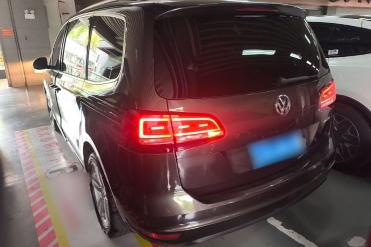 Used Volkswagen Sharan 2018 380TSI Comfort Edition 7-Seater Exterior 2