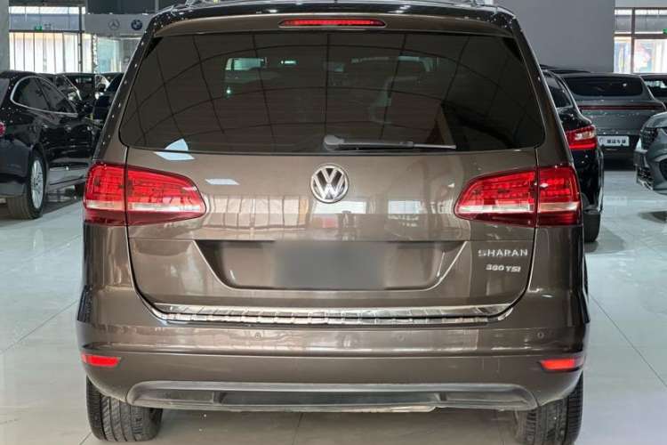 Used Volkswagen Sharan 2018 380TSI Comfort Edition 7-Seater Exterior 4