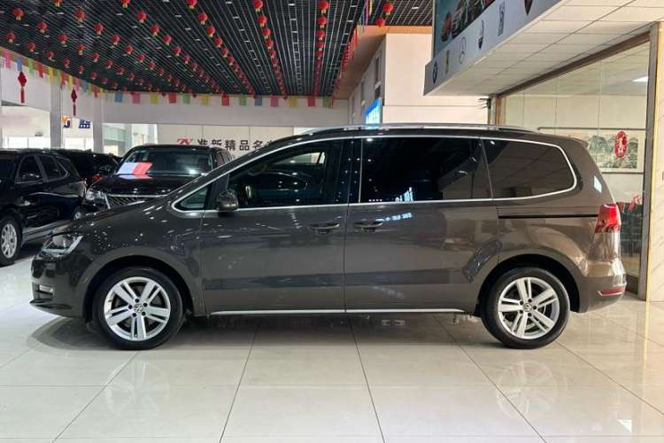 Used Volkswagen Sharan 2018 380TSI Comfort Edition 7-Seater Exterior 5