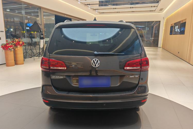 Used Volkswagen Sharan 2018 380TSI Comfort Edition 7-Seater Exterior 5