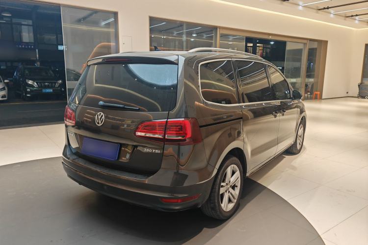 Used Volkswagen Sharan 2018 380TSI Comfort Edition 7-Seater Exterior 6