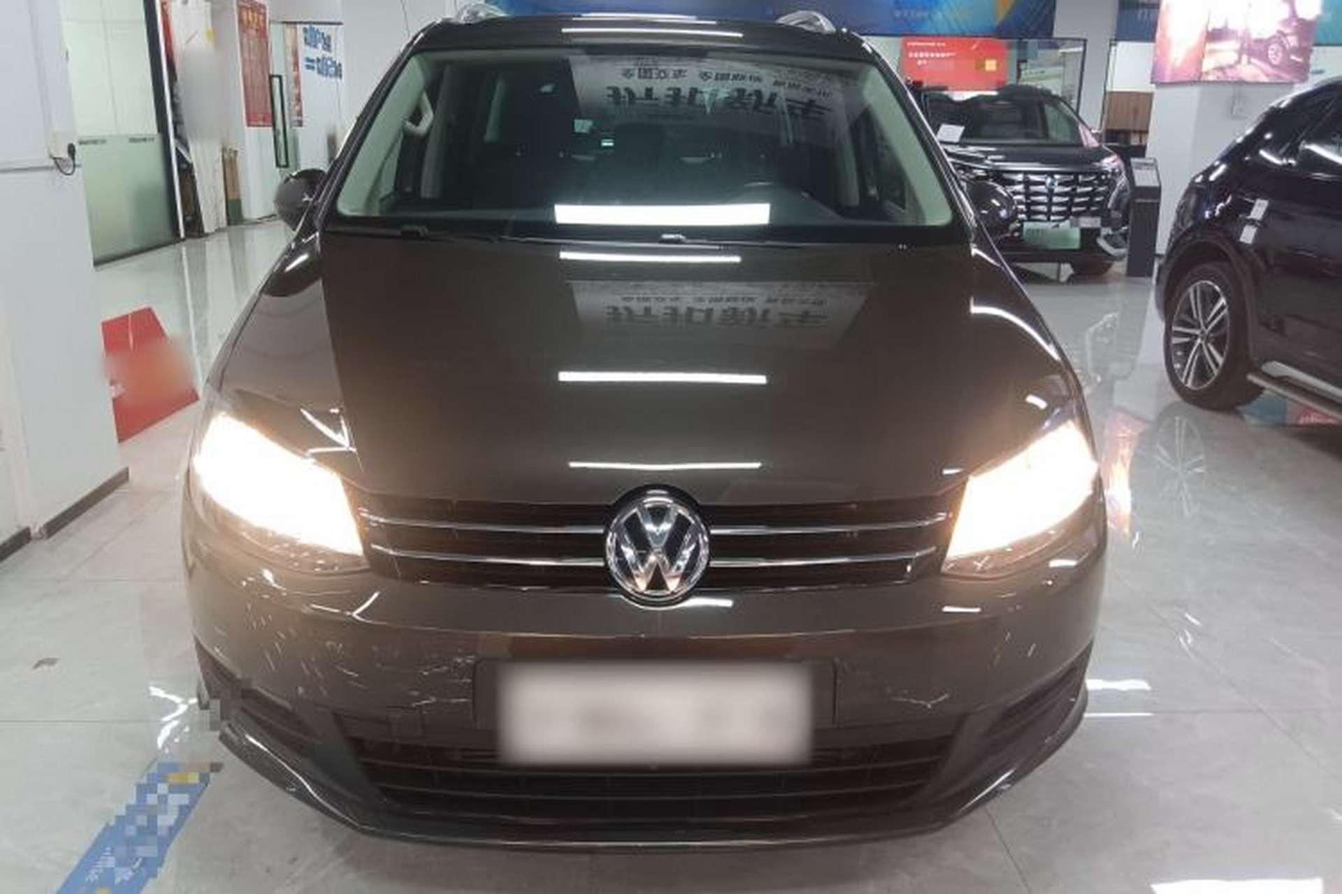 Used Volkswagen Sharan 2018 380TSI Comfort Edition 7-Seater Front