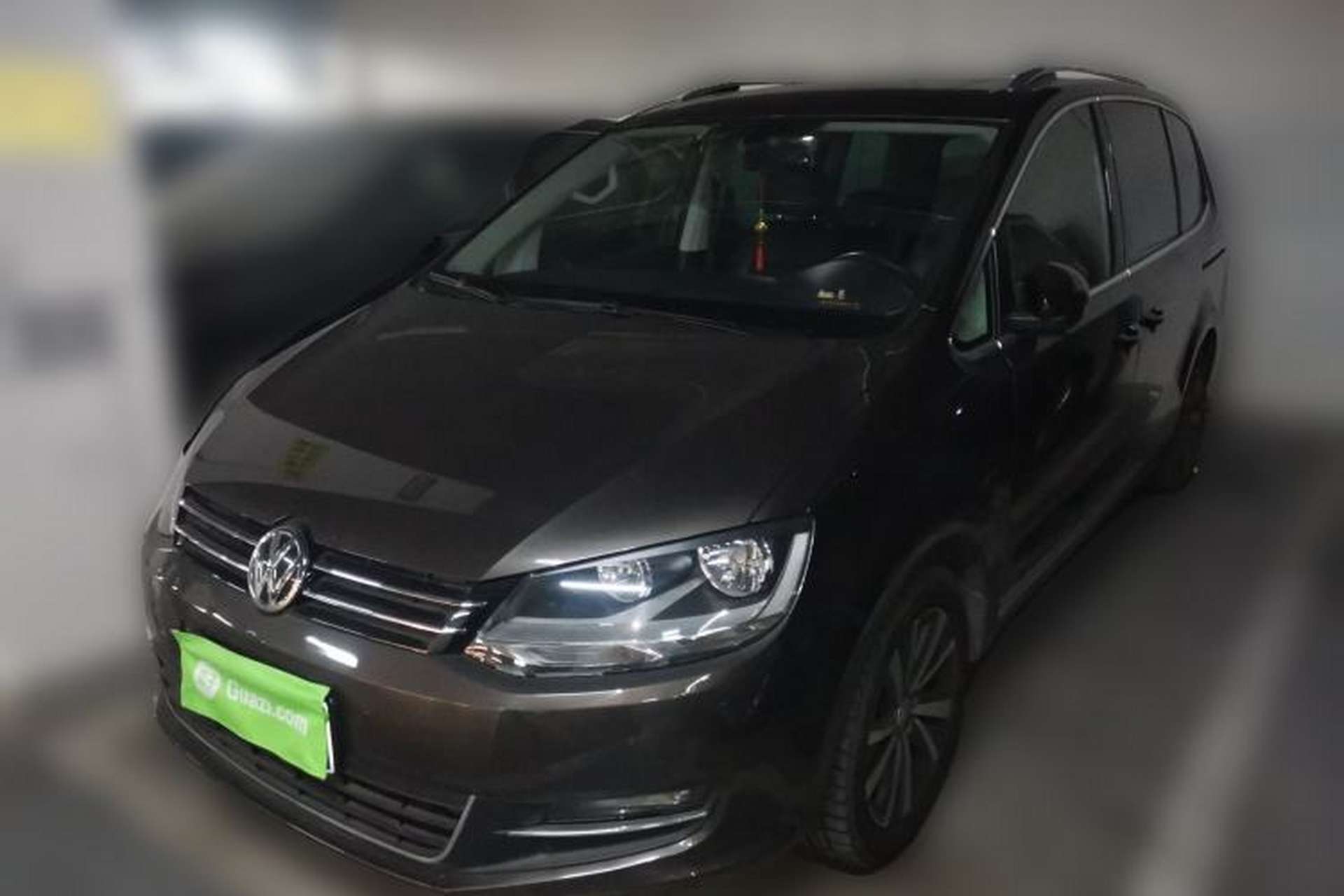 Used Volkswagen Sharan 2018 380TSI Luxury 7-Seater Front Left 45 Deg