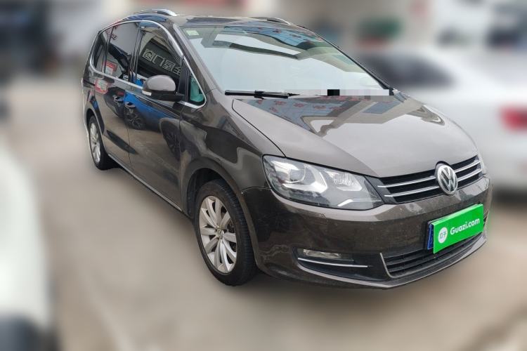 Used Volkswagen Sharan 2018 380TSI Luxury 7-Seater Front Right 45 Deg