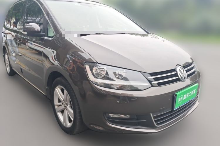 Used Volkswagen Sharan 2018 Revised Version 380TSI Comfort Edition 7-Seater Front Right 45 Deg