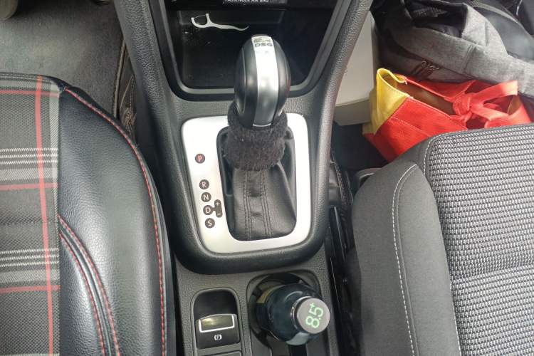 Used Volkswagen Sharan 2018 380TSI Comfort Edition 7-Seater Gear Lever