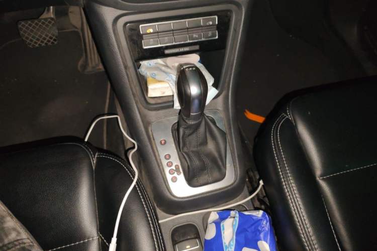Used Volkswagen Sharan 2018 380TSI Comfort Edition 7-Seater Gear Lever