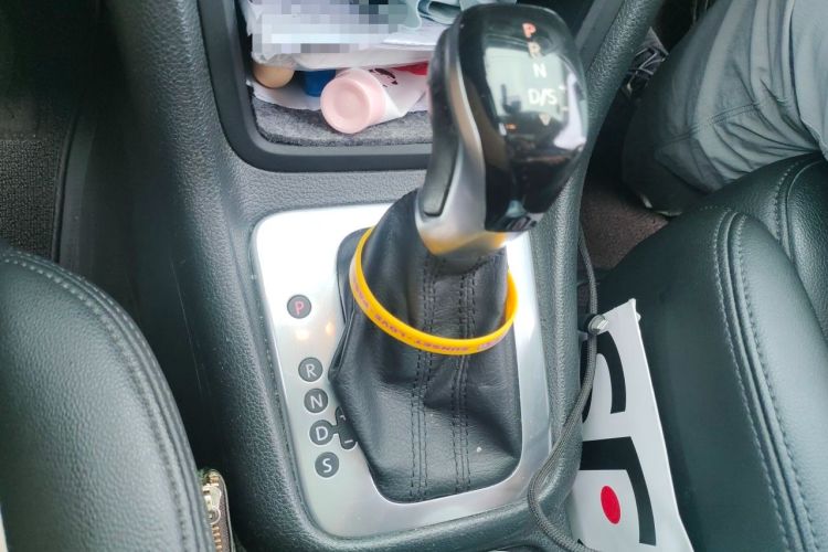 Used Volkswagen Sharan 2018 380TSI Luxury 7-Seater Gear Lever