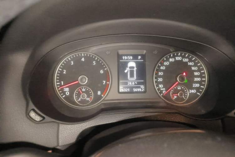Used Volkswagen Sharan 2018 380TSI Comfort Edition 7-Seater Instrument Cluster
