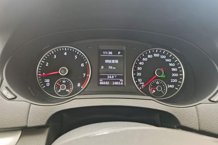Used Volkswagen Sharan 2018 380TSI Comfort Edition 7-Seater Instrument Cluster