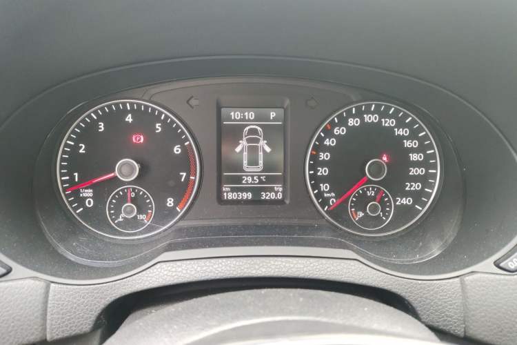 Used Volkswagen Sharan 2018 380TSI Luxury 7-Seater Instrument Cluster