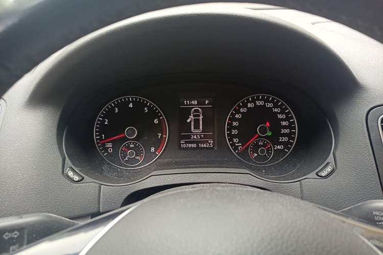 Used Volkswagen Sharan 2018 280TSI Enjoyment Model 7 Seats Instrument Cluster