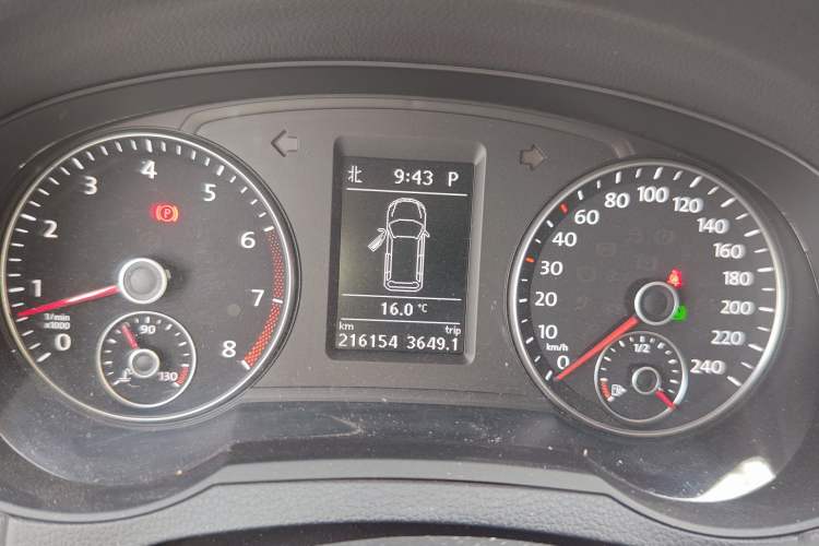 Used Volkswagen Sharan 2018 380TSI Luxury 7-Seater Instrument Cluster