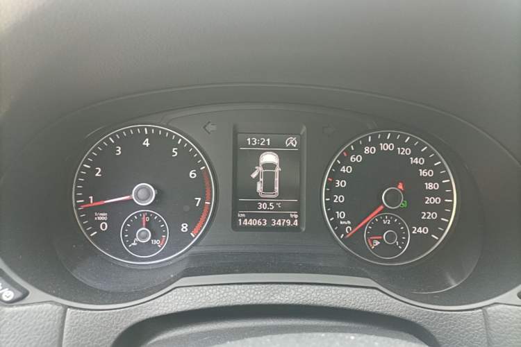 Used Volkswagen Sharan 2018 380TSI Comfort Edition 7-Seater Instrument Cluster