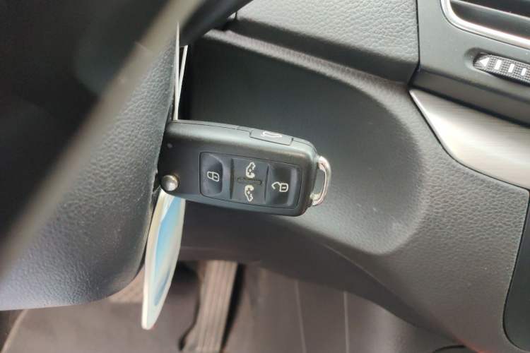Used Volkswagen Sharan 2018 380TSI Comfort Edition 7-Seater Interior 1