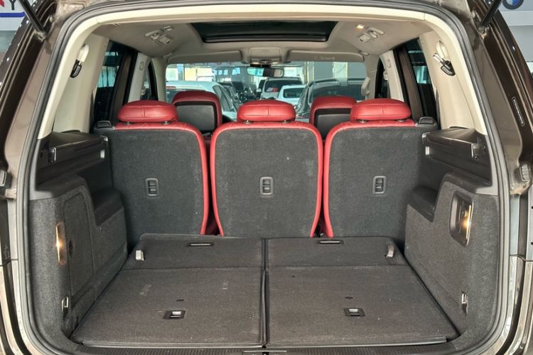 Used Volkswagen Sharan 2018 380TSI Comfort Edition 7-Seater Interior 1