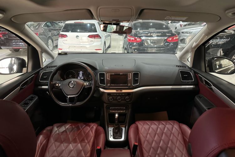 Used Volkswagen Sharan 2018 380TSI Comfort Edition 7-Seater Interior 2