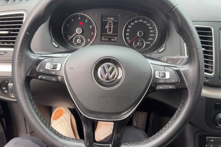 Used Volkswagen Sharan 2018 380TSI Comfort Edition 7-Seater Interior 3
